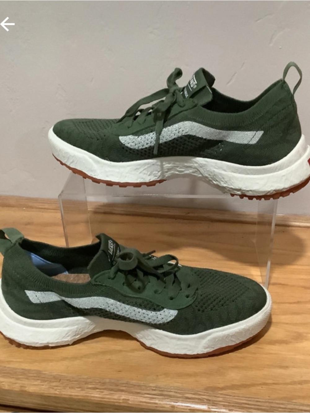 Vans Women's Ultra Range size 9.5